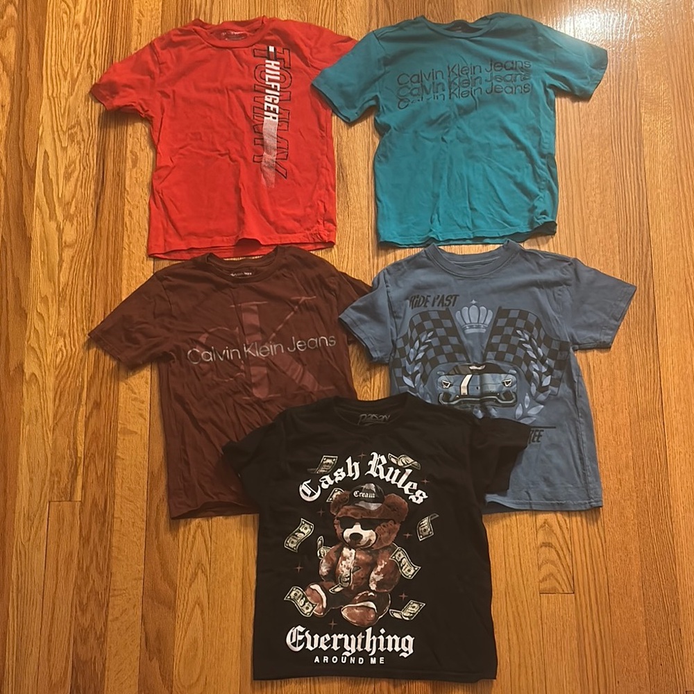 Calvin Klein Red and Blue Short Sleeve Tees